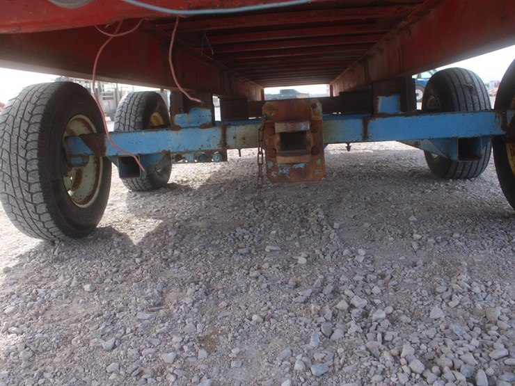 #1054-•-prairie-built-double-hopper-seed-tender-image-16