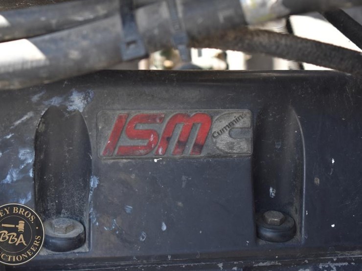 2002-peterbilt-385-image-36