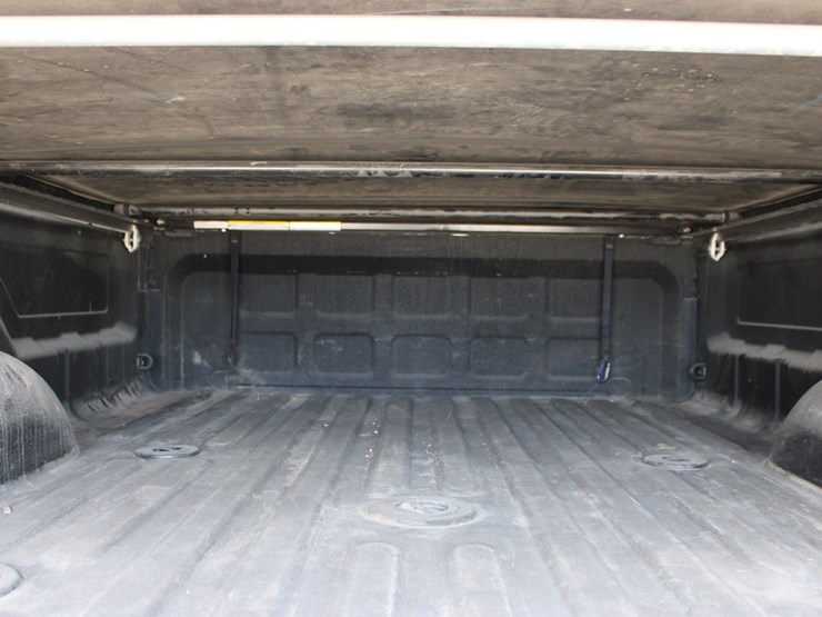 2015-ram-2500-laramie-longhorn-image-23