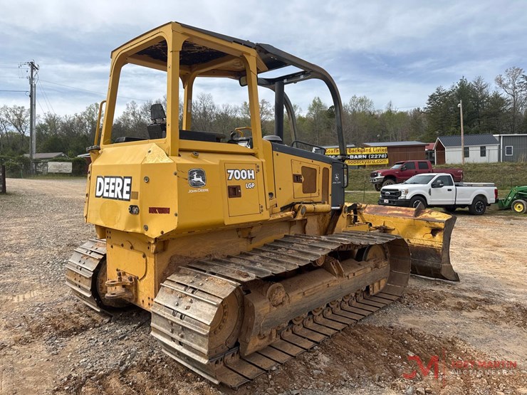 deere-700h-lgp-image-4
