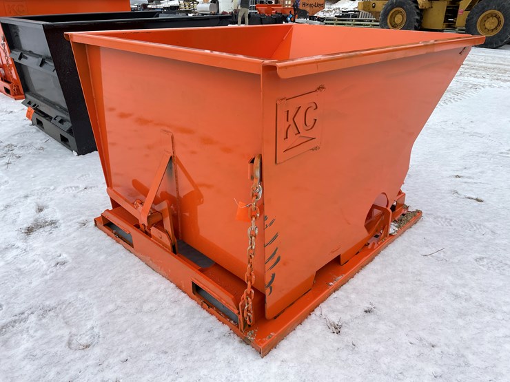 #2005-•-1.5-yard-self-dumping-hopper-image-4