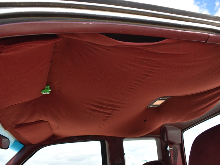 1993-chevrolet-silverado-3500-image-17