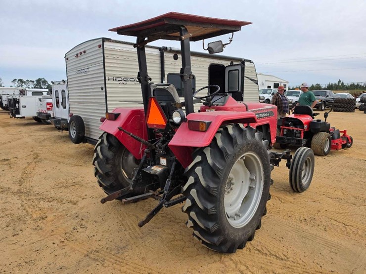 2013-mahindra-4525-image-4