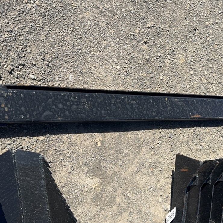 #1026 • SET OF 84" PALLET FORK EXTENTIONS