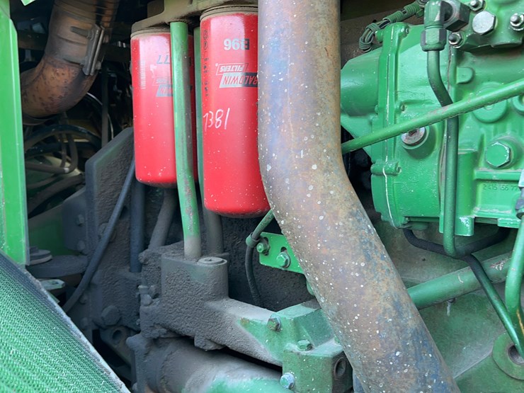 john-deere-8760-image-20