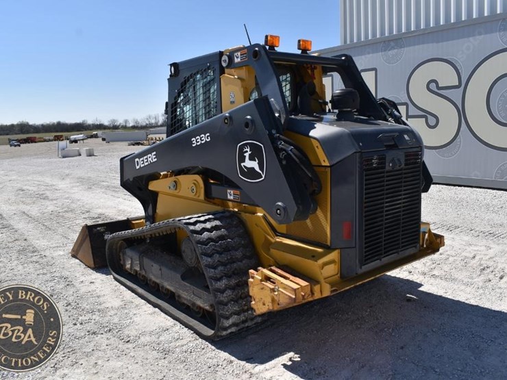 2020-deere-333g-image-6