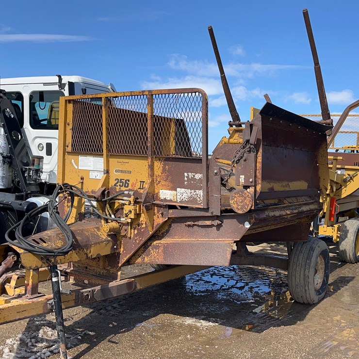 HAYBUSTER 256 PLUS II