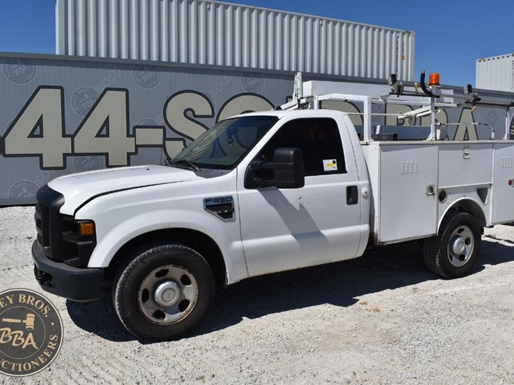 2008-ford-f350-image-3