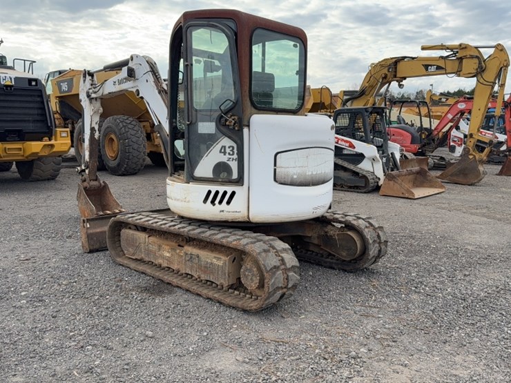 bobcat-435zhs-image-11