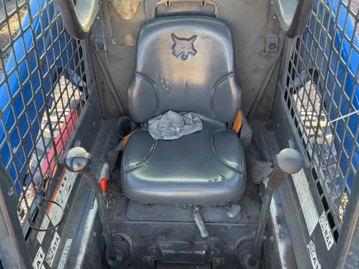 2012-bobcat-s175-image-13
