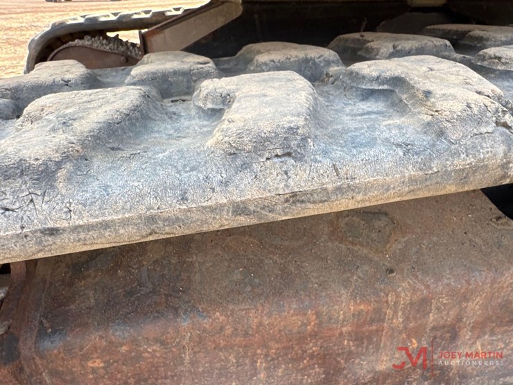 2020-bobcat-e26-image-10