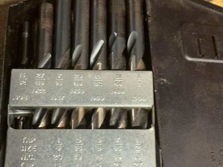 #106-•-tools-and-tool-chests-image-59