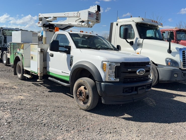 2018-ford-f550-image-3