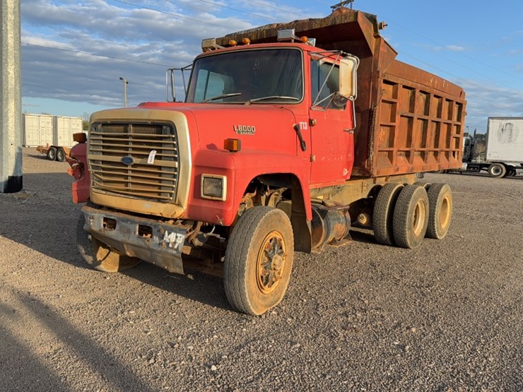 1988-ford-l8000-image-1