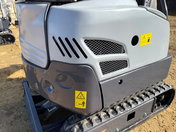 #1033-•-new-ats-me18-mini-excavator-image-21