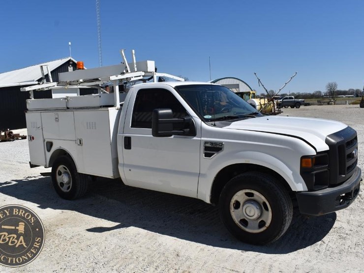 2008-ford-f350-image-13