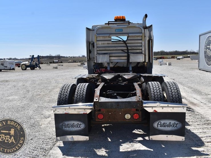 1999-volvo-vnl64t300-image-9