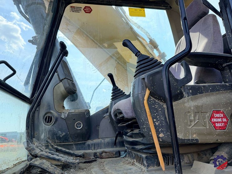 2010-caterpillar-345dl-image-6