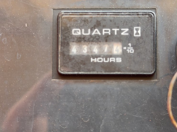 2014-jlg-800s-image-16