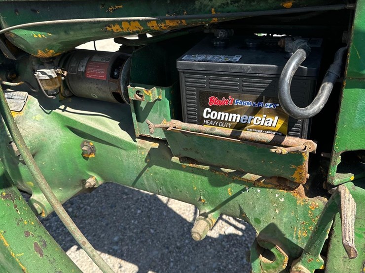 john-deere-420-image-14