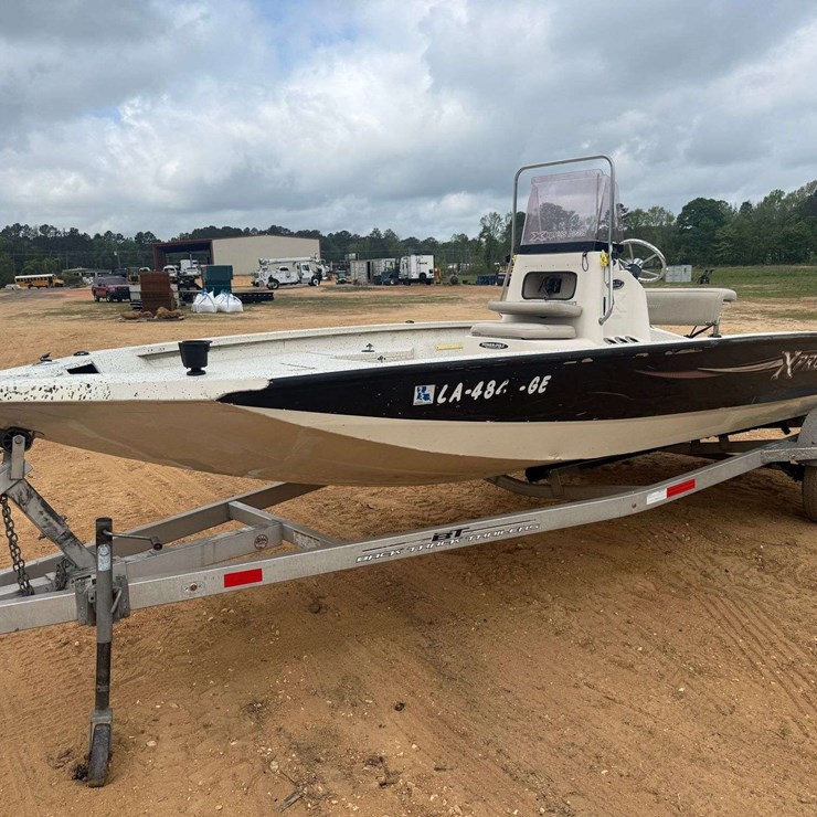 2015 Xpress Boats Aluminum Boat w/Trailer