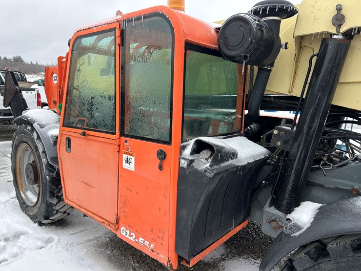 2006-jlg-g12-55a-image-51