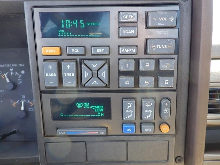 1994-chevrolet-3500-image-31