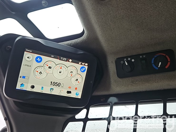 2023-bobcat-t76-image-31