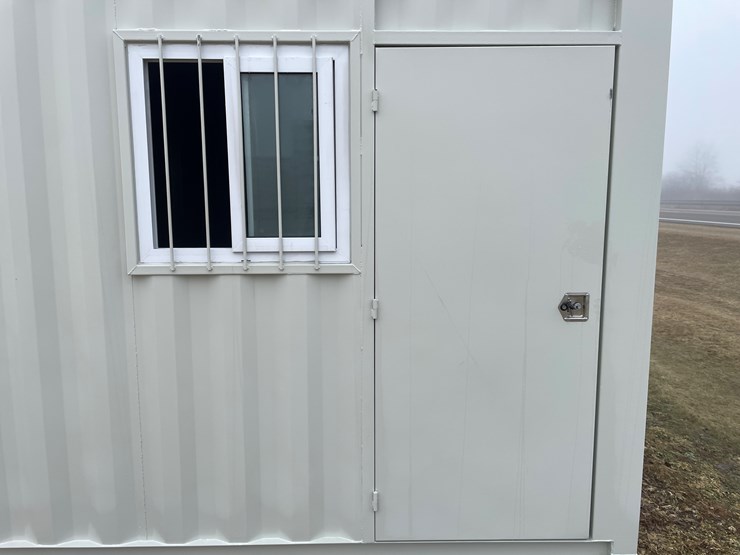 #117-•-12'-storage-container-image-21