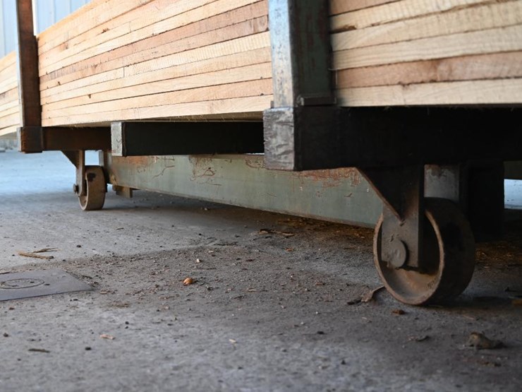 #179-•-lumber-carts-image-5