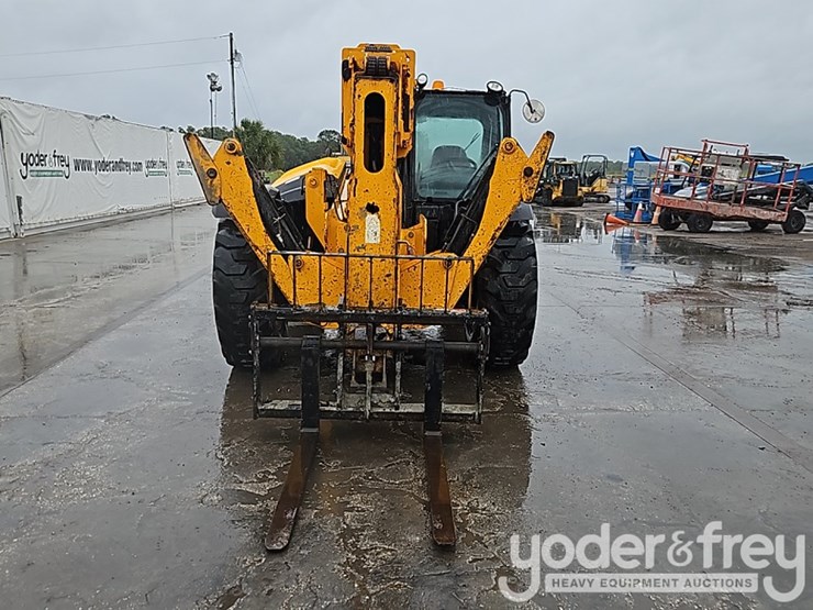 2018-jcb-510-56-image-15