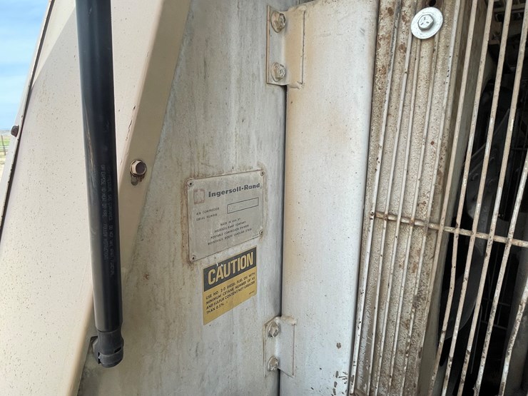 #4027-•-ingersol-rand-air-compressor-image-12