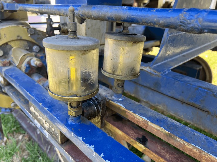 frick-steam-locomotive-with-track-image-177