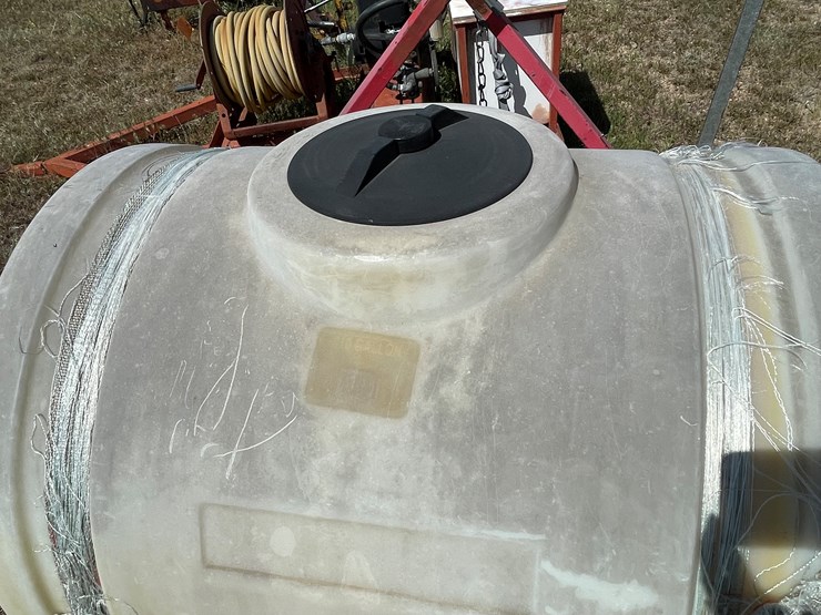 #4043-•-110-gallon-sprayer-image-8