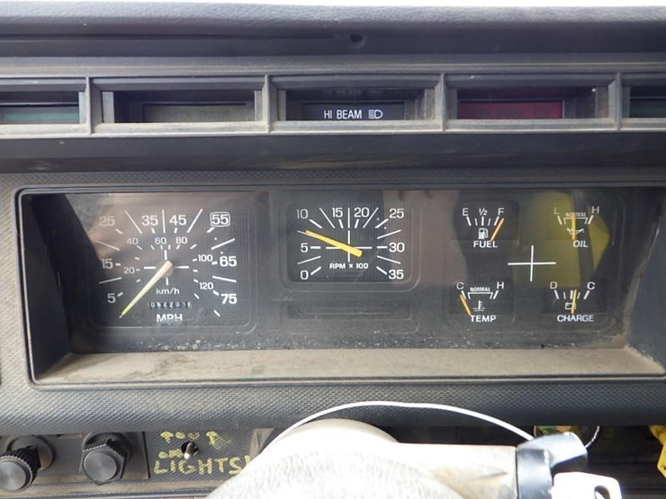 1995-ford-f800-image-34