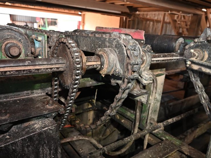 #138-•-roll-case-with-pop-up-transfers-image-29