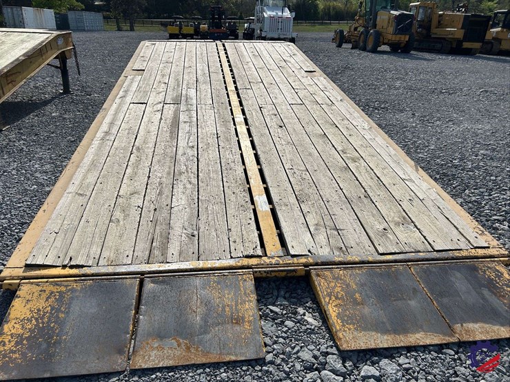 ledwell-25’-/-50k-lb-industrial-ramp-image-4