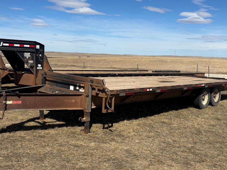 2014-kearney-flatbed-trailer-image-1