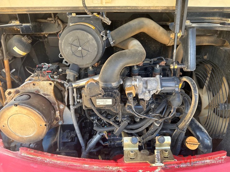 2017-takeuchi-tb240-image-9