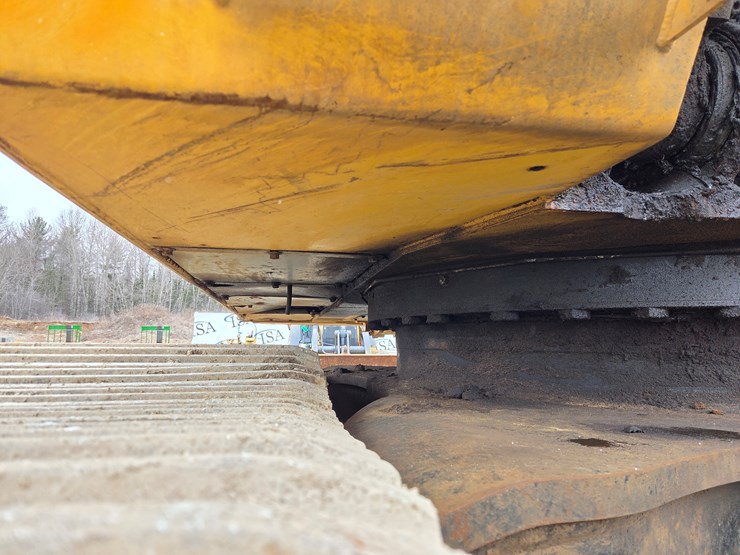 deere-470g-lc-image-47