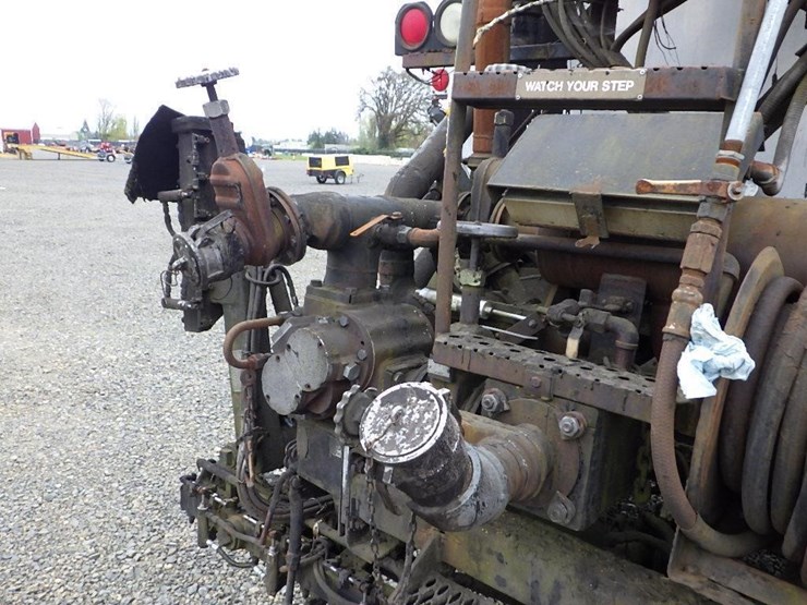 1995-ford-f800-image-15