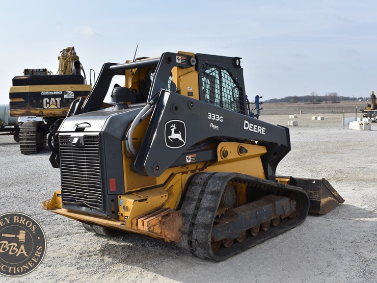 2021-deere-333g-image-7