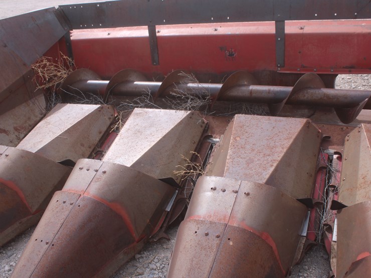 case-ih-1083-image-14