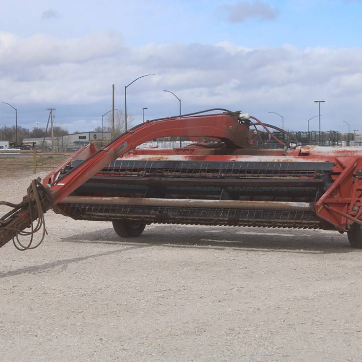 #1041 • CASE IH 8370 Mower Conditioner