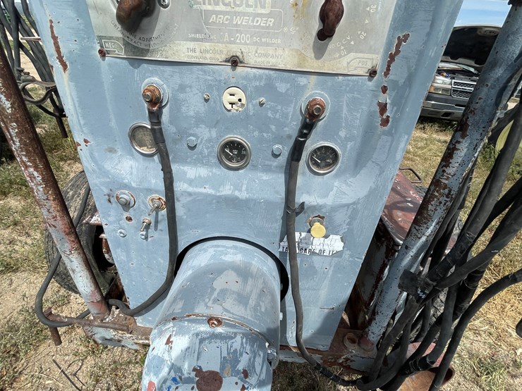 #4028-•-lincoln-arc-welder-image-14