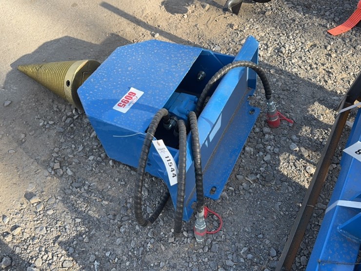 #6095-•-future-dingo-screw-type-wood-splitter-image-3