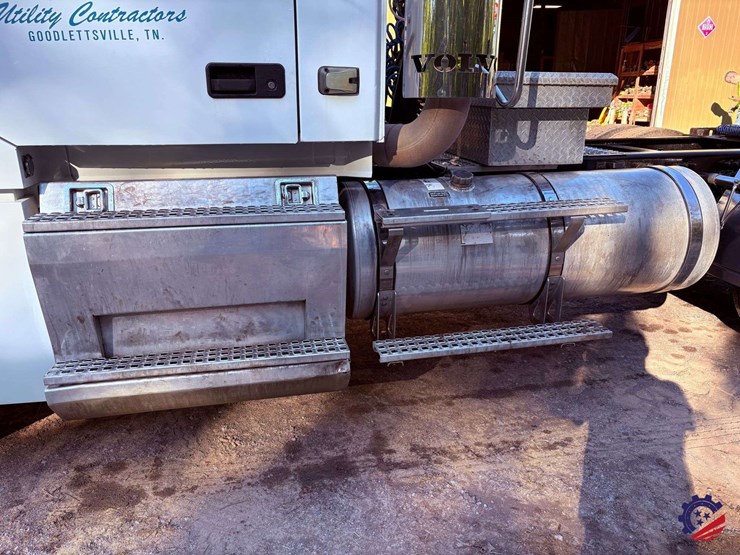 2008-volvo-vt-t/a-truck-tractor-image-25