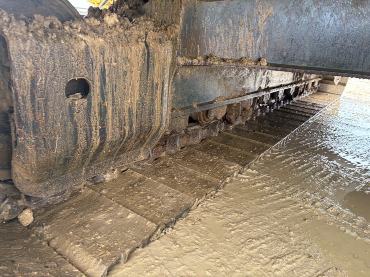 2001-komatsu-pc200-lc-image-82