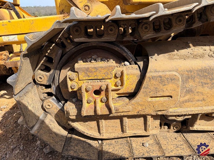 2018-komatsu-d51exi-24-image-23