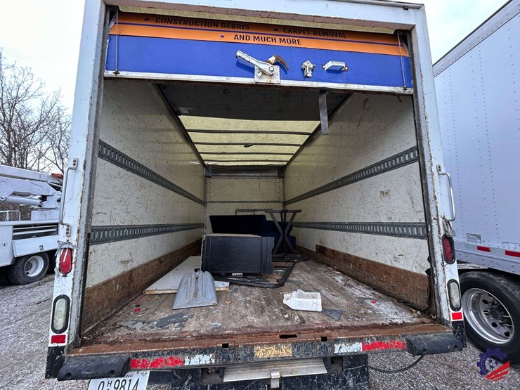 2017-ford-e450-image-26